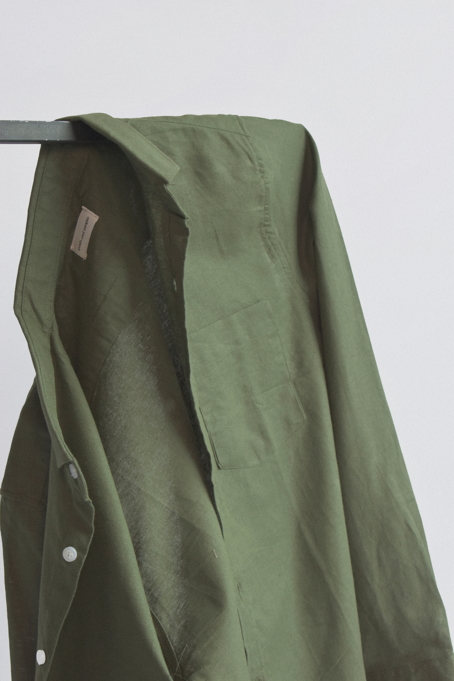 VOL I Basic Organic Cotton Ramie Shirt - Army - Image 6