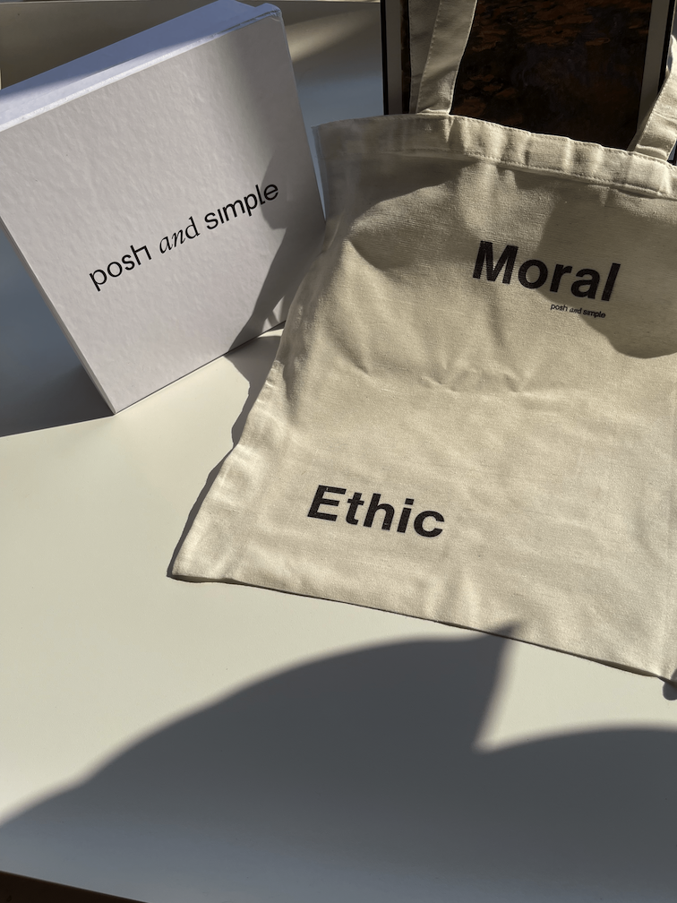 Gift Tote Bag Signature POSH AND SIMPLE